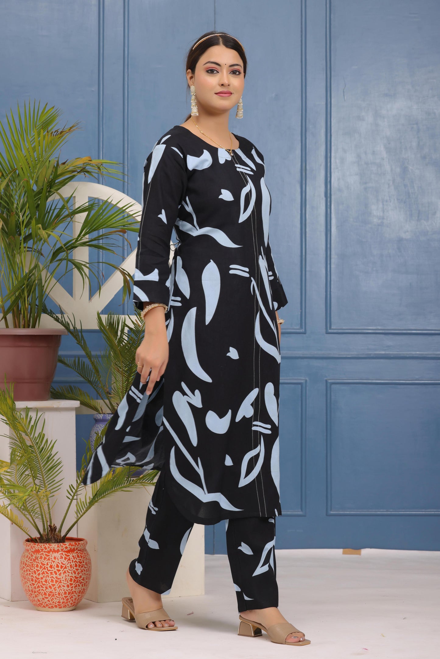 Elegant Digital Printed Rayon Coord Set with Katha Work Kurti