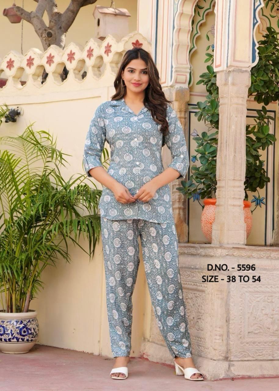 New Beautiful Pure Rayon Fabric Kurta And Pant Set.