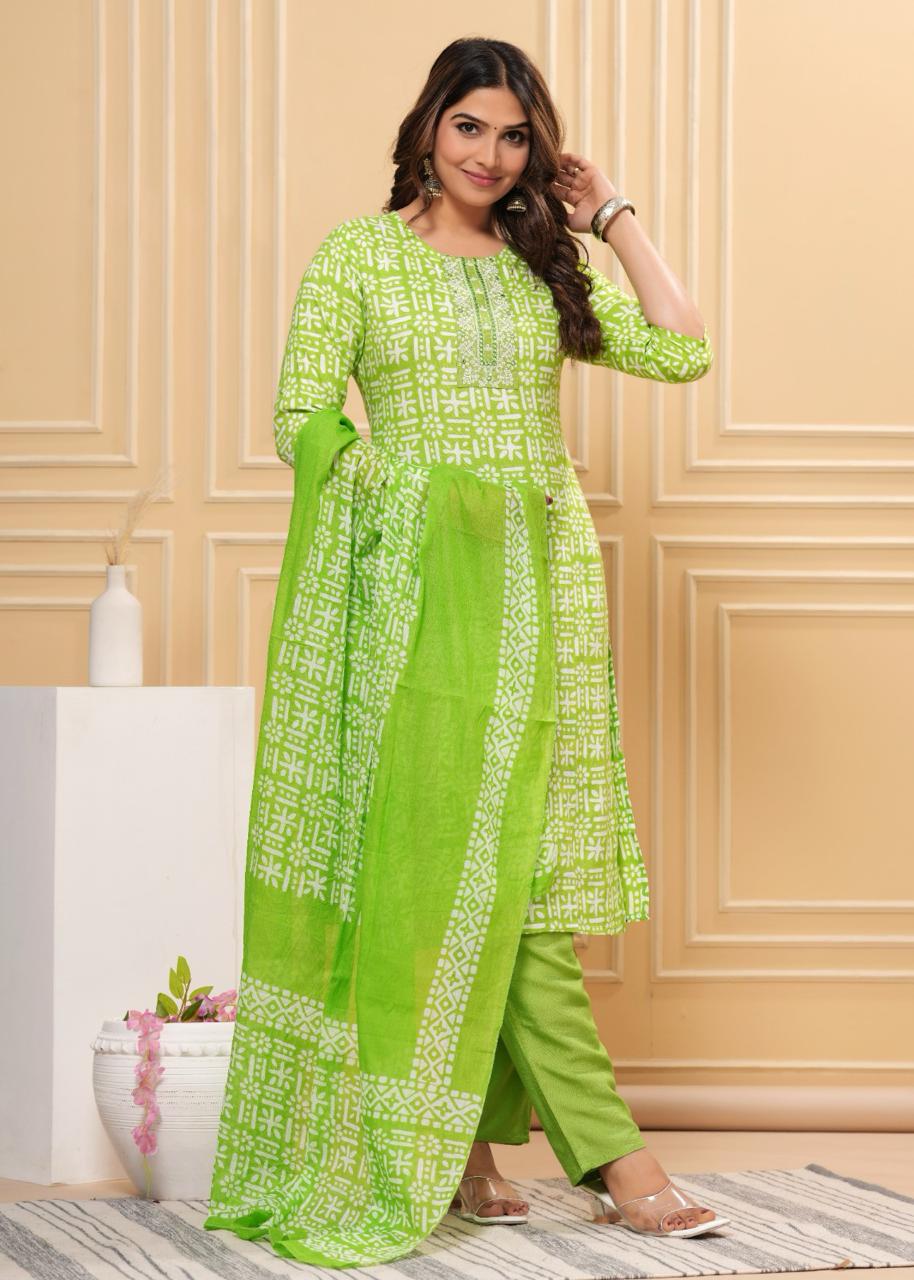 New Beautiful Pure Rayon Fabric Kurta, Pant And Dupatta Set.