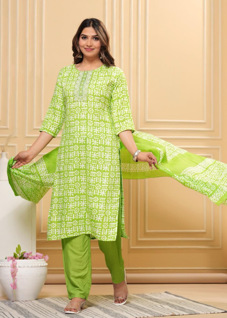 New Beautiful Pure Rayon Fabric Kurta, Pant And Dupatta Set.